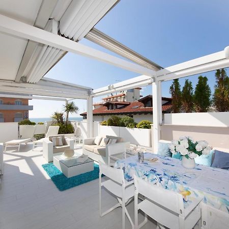 Magnifico Appartamento Dominique Jesolo Lido Carraro Immobiliare - Family Apartments מראה חיצוני תמונה