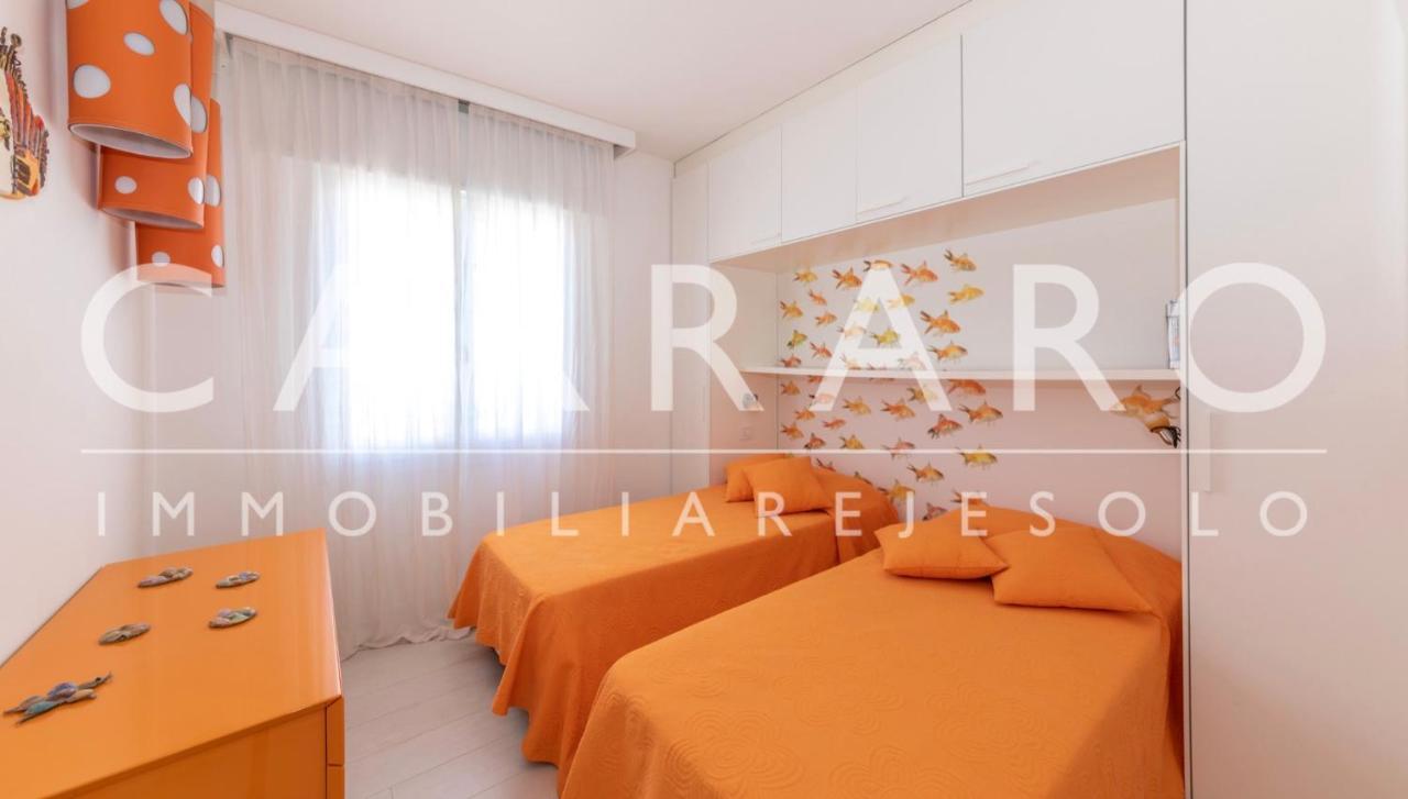 Magnifico Appartamento Dominique Jesolo Lido Carraro Immobiliare - Family Apartments מראה חיצוני תמונה