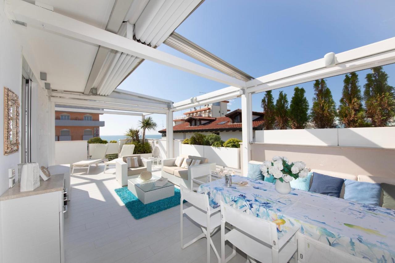 Magnifico Appartamento Dominique Jesolo Lido Carraro Immobiliare - Family Apartments מראה חיצוני תמונה
